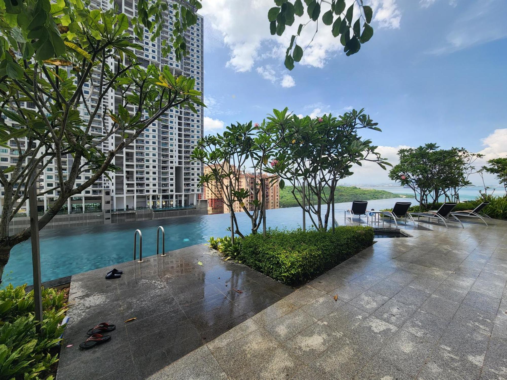 Urban Suites - Penang Jelutong Extérieur photo